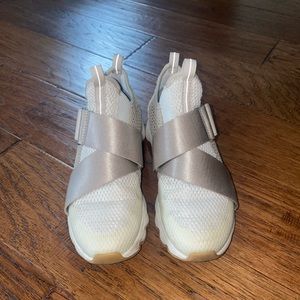 Sorel Sneakers! Size 5.5. Lightly worn!